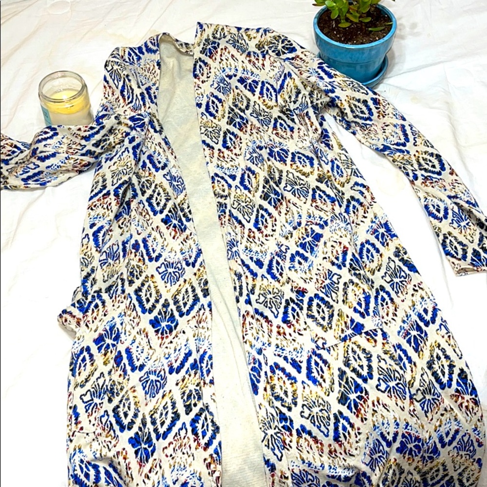 LulaRoe Sweater